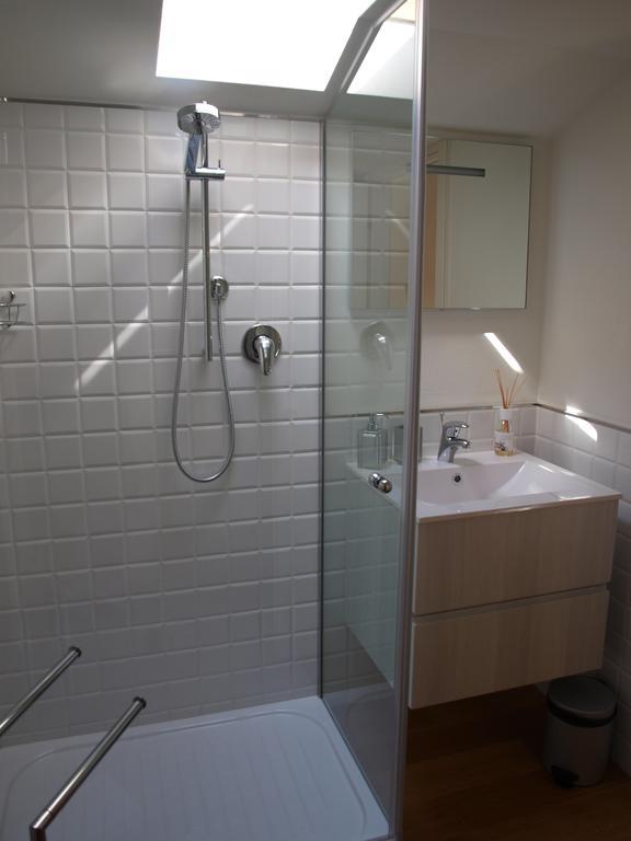 Il Pontile Holidays Apartment Marina di Pietrasanta Zimmer foto